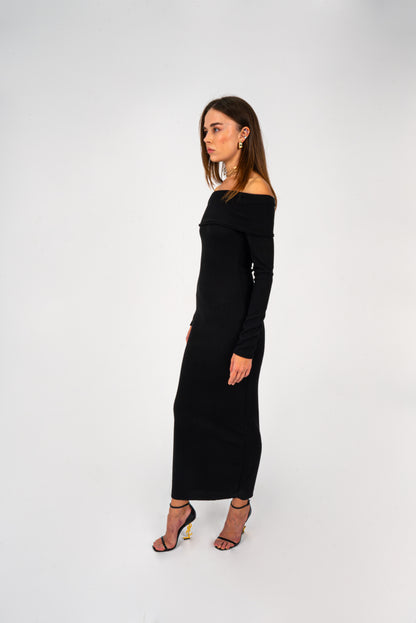 Keep It Cool, Keep It Off-Shoulder